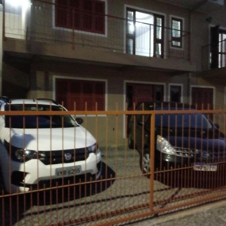 카넬라 Residencial Henkes 아파트 외부 사진